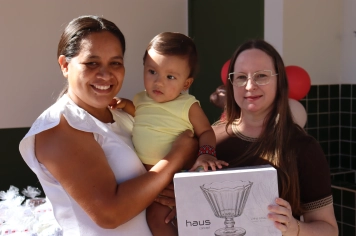 Foto - Uma tarde preparada com muito carinho para homenagear aquelas que representam amor, força, sabedoria e dedicação todos os dias. 
