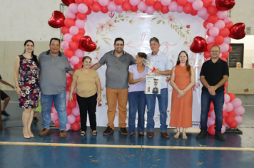 Foto - DIA DAS MÃES ARCO-ÍRIS 2025