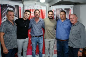Foto - Hugo e Heitor - 26 Anos Arco-Íris 