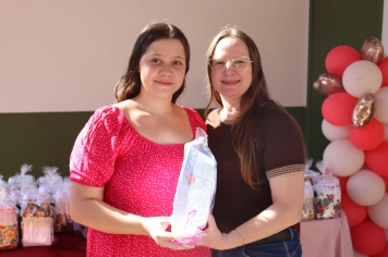 Foto - Uma tarde preparada com muito carinho para homenagear aquelas que representam amor, força, sabedoria e dedicação todos os dias. 