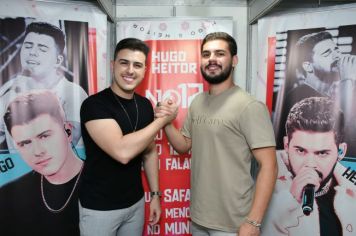 Foto - Hugo e Heitor - 26 Anos Arco-Íris 