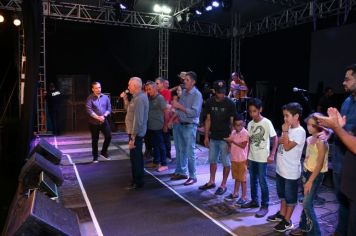 Foto - Hugo e Heitor - 26 Anos Arco-Íris 