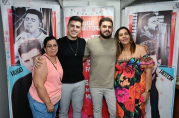 Foto - Hugo e Heitor - 26 Anos Arco-Íris 