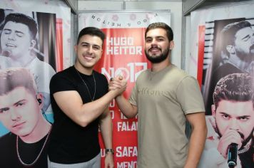 Foto - Hugo e Heitor - 26 Anos Arco-Íris 