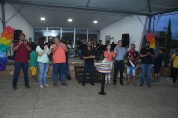 Foto - CARRETA IMPÉRIO, APRESENTAÇÃO DA BANDA MUNICIPAL E A DISTRIBUIÇÃO DO BOLO