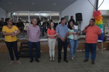 Foto - CARRETA IMPÉRIO, APRESENTAÇÃO DA BANDA MUNICIPAL E A DISTRIBUIÇÃO DO BOLO