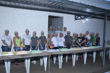 Foto - CARRETA IMPÉRIO, APRESENTAÇÃO DA BANDA MUNICIPAL E A DISTRIBUIÇÃO DO BOLO