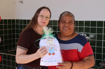 Foto - Uma tarde preparada com muito carinho para homenagear aquelas que representam amor, força, sabedoria e dedicação todos os dias. 