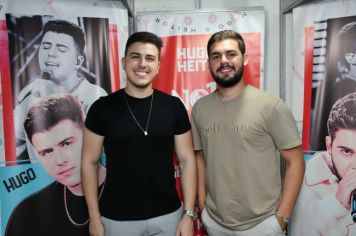 Foto - Hugo e Heitor - 26 Anos Arco-Íris 
