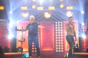 Foto - SHOW MATO GROSSO E MATHIAS, E DJ KARINA CONECHU