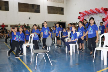 Foto - DIA DAS MÃES ARCO-ÍRIS 2025
