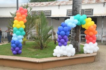 Foto - CARRETA IMPÉRIO, APRESENTAÇÃO DA BANDA MUNICIPAL E A DISTRIBUIÇÃO DO BOLO