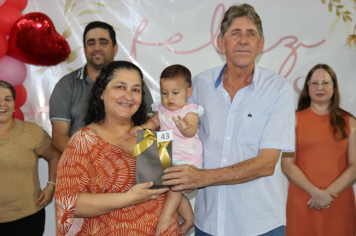 Foto - DIA DAS MÃES ARCO-ÍRIS 2025