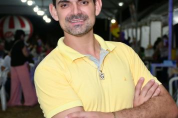 Foto - Hugo e Heitor - 26 Anos Arco-Íris 